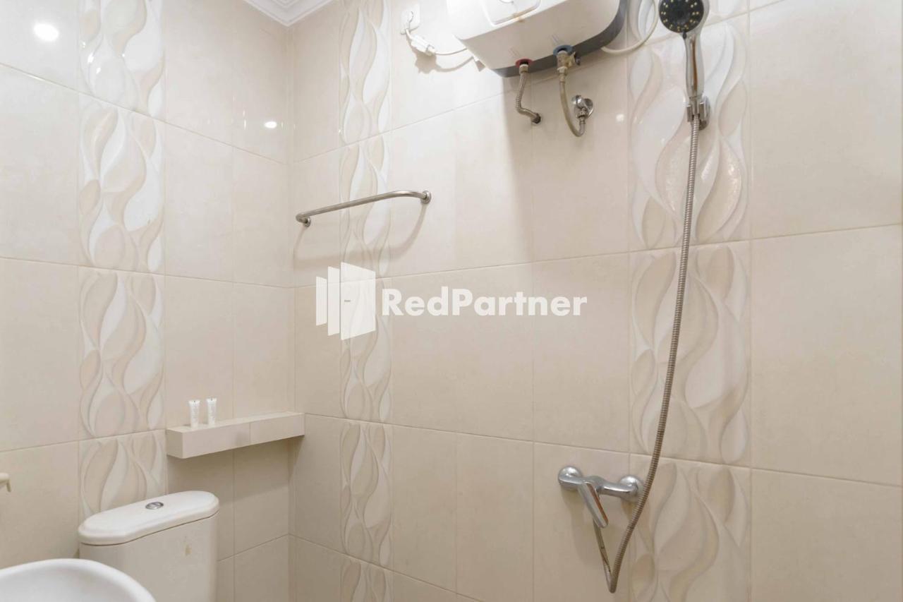 Jo Residence Syariah Redpartner جاكرتا المظهر الخارجي الصورة
