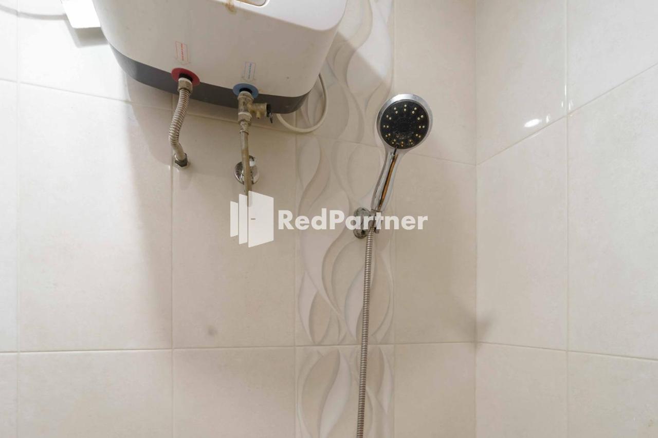Jo Residence Syariah Redpartner جاكرتا المظهر الخارجي الصورة