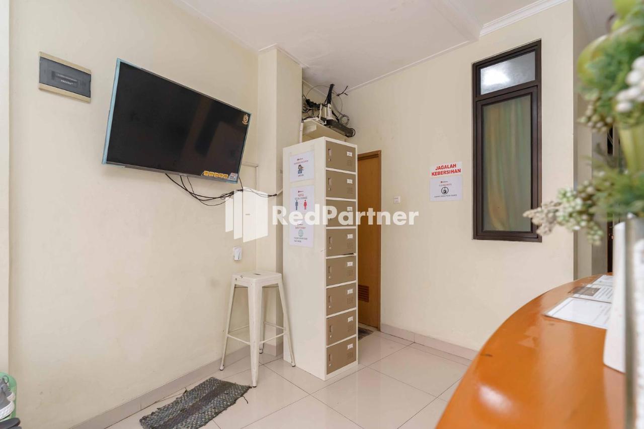 Jo Residence Syariah Redpartner جاكرتا المظهر الخارجي الصورة